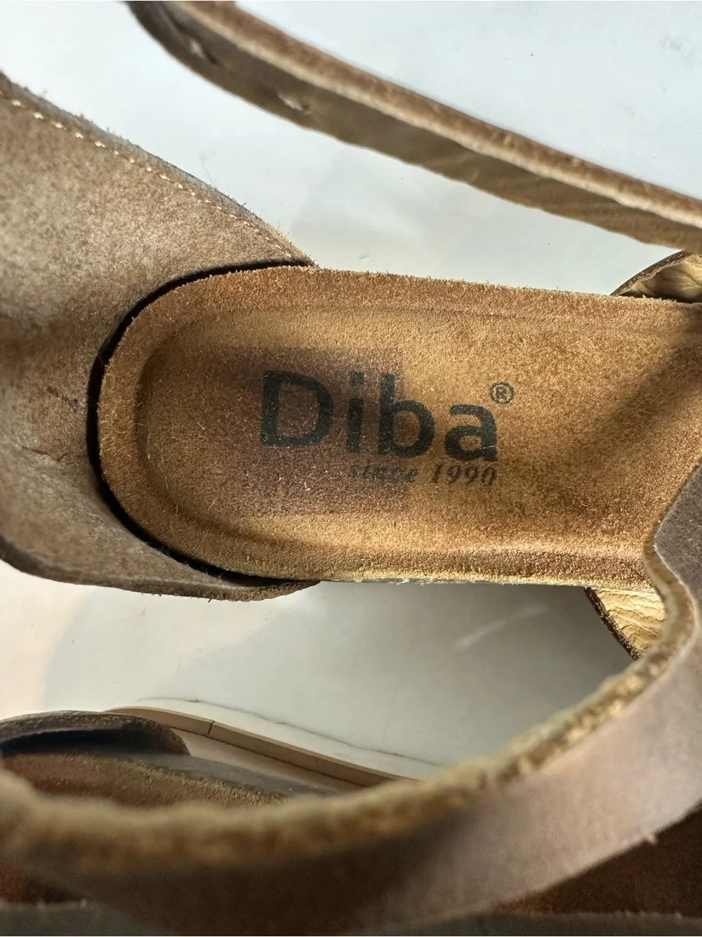 DIBA Women's 7.5 Brown Leather Strap Wedge Comfort Sandals